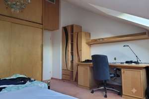 Traumhafte 3-Zimmer-DG-Wohnung (103 m²) mit EBK, Klimaanlage, Garten und ebenerdigem Zugang – Rotenberger Steige 12, 70327 Gehrenwald, Stuttgart – Vorschaubild 13