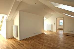 2-Zimmer-Wohnung
Sanierte
Zentrale Lage – Die vollständige Adresse der Immobilie erhältst du vom Anbieter., 70372 Cannstatt-Mitte, Stuttgart – Vorschaubild 2