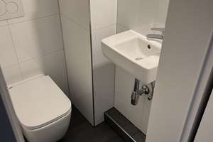 Sasel, schöne 4 Zimmerwohnung mit Tiefgarage in zentraler Lage – Schönsberg 1a, 22395 Sasel, Hamburg – Vorschaubild 8