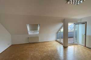 100 EURO Mietreduzierung bei Eigenrenovierung! Schöne 2,5 Raum-Dachgeschoss-Wohnung mit SW-Loggia – Heideweg  28, 44267 Dortmund – Vorschaubild 13