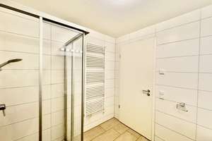 Provisionsfrei. Freiburg-Zähringen: Moderne Studentenwohnung mit zwei separaten Zimmern – 79108 Zähringen, Freiburg im Breisgau – Vorschaubild 6