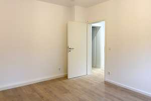 KERNSANIERTE Wohnung mit TOP Ausstattung SCHNELL SEIN LOHNT SICH – Richtstraße 68, 45359 Frintrop, Essen – Vorschaubild 2