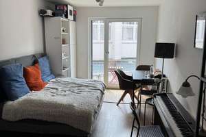 NUR für Studenten: Schicke 1-Zimmer Wohnung mit Balkon in Augsburg Innenstadt – Pilgerhausstraße 18, 86152 Jakobervorstadt-Nord, Augsburg – Vorschaubild 1