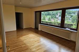Traumhafte 2-ZKB-Wohnung mit Fernblick in Fechingen