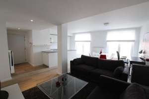 Attraktive 2,5-Zimmer-Wohnung in Köln, Deutz – Tenktererstraße 2, 50679 Deutz, Köln – Vorschaubild 2