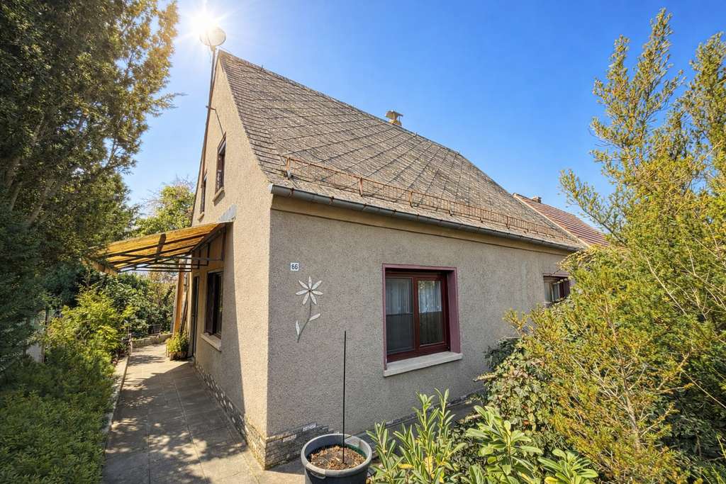 Immobilie in Weißenfels - Viel Potential in Siedlungslage am Stadtrand von Weißenfels - Bild 0