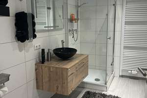 Tolle Gelegenheit - Einziehen & wohlfühlen! Großes Einfamilienhaus mit großem Garten und Kamin – Die vollständige Adresse der Immobilie erhältst du vom Anbieter., 65321 Heidenrod – Vorschaubild 36