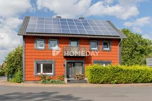 Schraubertraum mit Wohnkomfort: freistehendes EFH, Doppelgarage, Werkstatt & PV in ländlicher Lage – Die vollständige Adresse der Immobilie erhältst du vom Anbieter., 38170 Dahlum – Vorschaubild 1