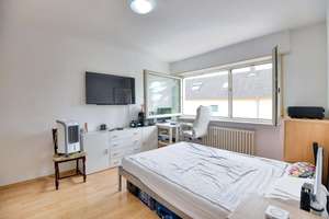 Praktisch geschnittene 2-Zimmer-Wohnung mit Balkon und Stellplatz