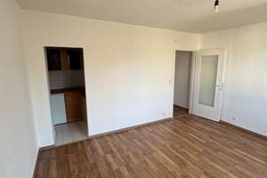 Perfekte Studentenwohnung: Günstig, Zentral und Gemütlich!