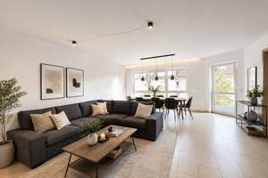Erstklassige Drei-Zimmer-Wohnung mit Balkon in ruhiger, zentraler Lage