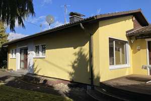 Charmantes Einfamilienhaus mit Doppelgarage in ruhiger und gefragter Lage von Freudenberg – Die vollständige Adresse der Immobilie erhältst du vom Anbieter., 57258 Freudenberg – Vorschaubild 5