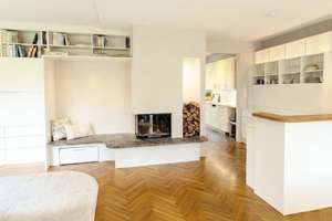 Charmante Stadtvilla mit separatem Gästehaus/Einliegerbereich in schöner und ruhiger Lage – Die vollständige Adresse der Immobilie erhältst du vom Anbieter., 81377 Am Waldfriedhof, München – Vorschaubild 9