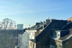 Neubau trifft Stilaltbau: Erstbezug exklusive 5-Zimmer Penthousemaisonette m. Aufzug – Schinkelstr. 80, 40211 Pempelfort, Düsseldorf – Vorschaubild 5