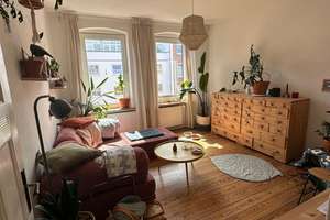 Helle, schöne und gepflegte Altbauwohnung mit Dielenfussboden und Einbauküche – Fockstrasse 26, 24114 Südfriedhof, Kiel – Vorschaubild 7