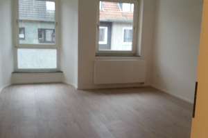 Moderne 4-Zimmer-Wohnung mit 2 Balkonen und Garten – Die vollständige Adresse der Immobilie erhältst du vom Anbieter., 40229 Eller, Düsseldorf – Vorschaubild 18