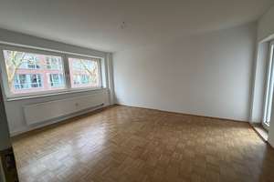 Ihre neue Wohnung: 2-Zimmer-Citywohnung mit Balkon und Aufzug