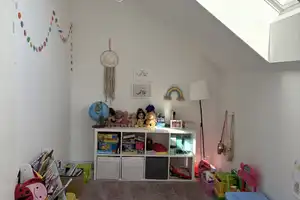 Elegante 4 Zimmer Wohnung inklusive Einbauküche und Dachterasse – Ludenbergerstraße 15, 40629 Düsseldorf – Vorschaubild 9