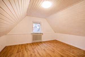 Großzügiges Mehrgenerationenhaus in sonniger Lage von Oberprechtal – Die vollständige Adresse der Immobilie erhältst du vom Anbieter., 79215 Elzach – Vorschaubild 14