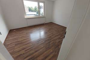 Heller Wohnraum in Hassels: Modernisierte 3-Zimmer-Wohnung – Zoppoterstr. 32a, 40599 Hassels, Düsseldorf – Vorschaubild 8