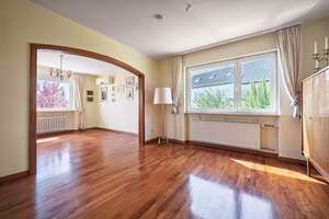 Freiraum pur! - Wohnen wie im großen Bungalow plus 3-Zimmer-Einliegerbereich und grandiosem Garten – Die vollständige Adresse der Immobilie erhältst du vom Anbieter., 55270 Ober-Olm – Vorschaubild 5