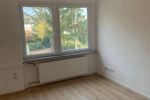 Frisch renoviertes Haus mit 4 Zimmern und 100 m² Wohnfläche – Dahlemer Weg 231a, 14167 Lichterfelde, Berlin – Vorschaubild 11