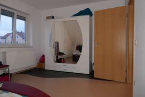 2-Zimmer-Wohnung  in Kümmersbruck, 70 qm, DG, Balkon, Garage – Ringstraße 62, 92245 Kümmersbruck – Vorschaubild 4