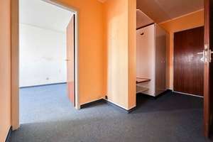 Leerstehende, sanierungsbedürftige 2-Zimmerwohnung in Toplage im Nürnberger Stadtteil Marienberg – Die vollständige Adresse der Immobilie erhältst du vom Anbieter., 90411 Mooshof, Nürnberg – Vorschaubild 4