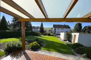 Gepflegtes EFH mit unverbaubarem Ausblick, voll möbliert – Landshut (Kreis) – Vorschaubild 2