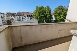 ESSEN-HOLSTERHAUSEN ++ FUßLÄUFIG ZUM UNI-KLINIKUM ++3. OG++3 Zi.++ BALKON ++ 1x KFZ-STELLPL. AM HAUS – Die vollständige Adresse der Immobilie erhältst du vom Anbieter., 45147 Holsterhausen, Essen – Vorschaubild 3
