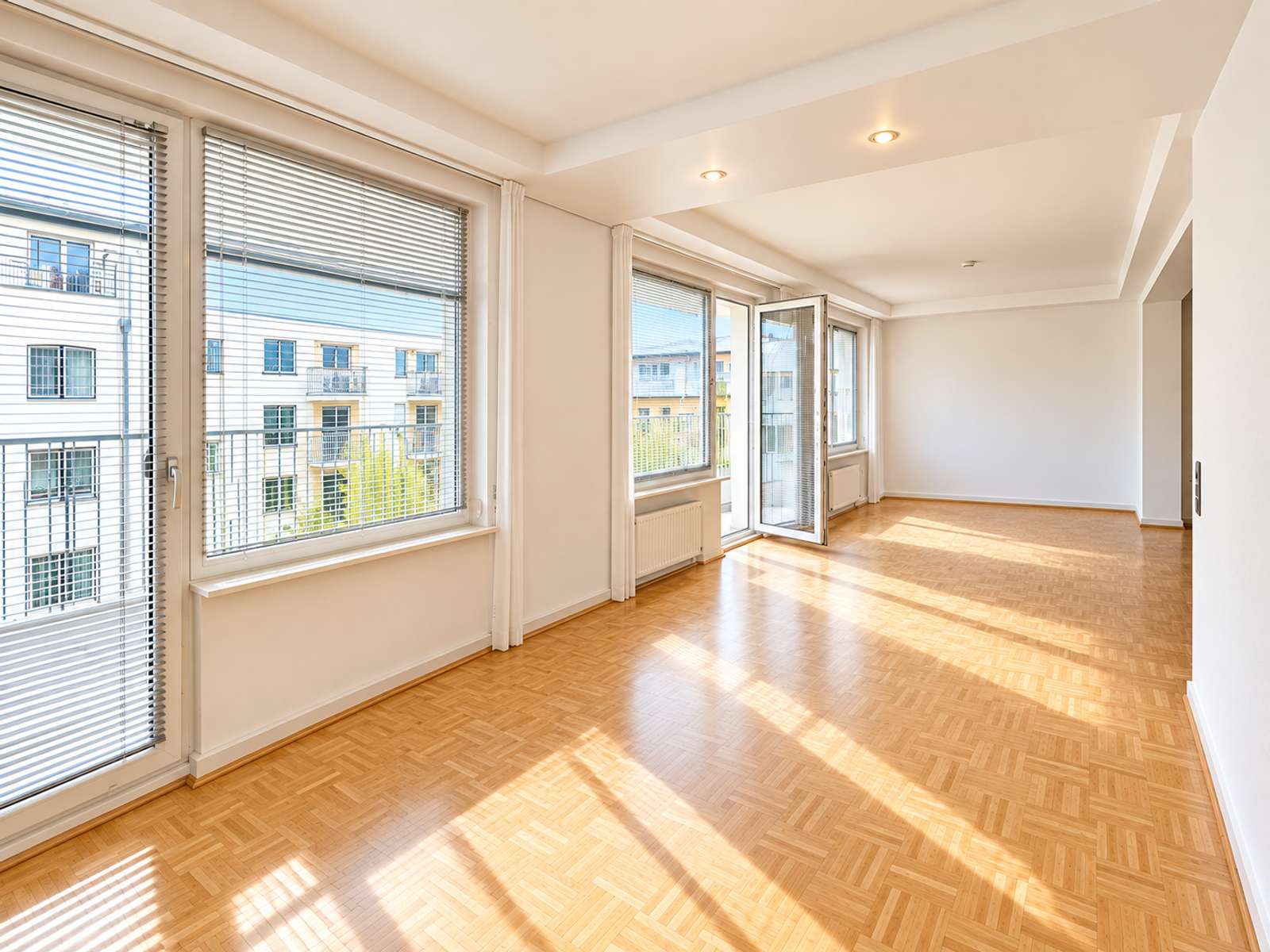 Außergewöhnliche Eigentumswohnung mit umlaufender Dachterrasse als Kapitalanlage in Flingern-Nord