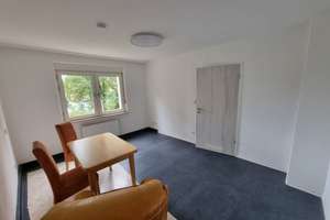 Erstbezug nach Renovierung ...
Charmante, modernisierte 3-Zimmer-Eigentumswohnung mit Balkon – Die vollständige Adresse der Immobilie erhältst du vom Anbieter., 90471 Rangierbahnhof-Siedlung, Nürnberg – Vorschaubild 5