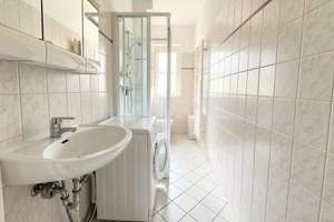 Denkmalgeschützter wunderschöner Altbau | 122m2 | 4 Zimmer | 2 Bäder | 2 Südbalkone | Volksparkblick – Die vollständige Adresse der Immobilie erhältst du vom Anbieter., 10715 Wilmersdorf, Berlin – Vorschaubild 5