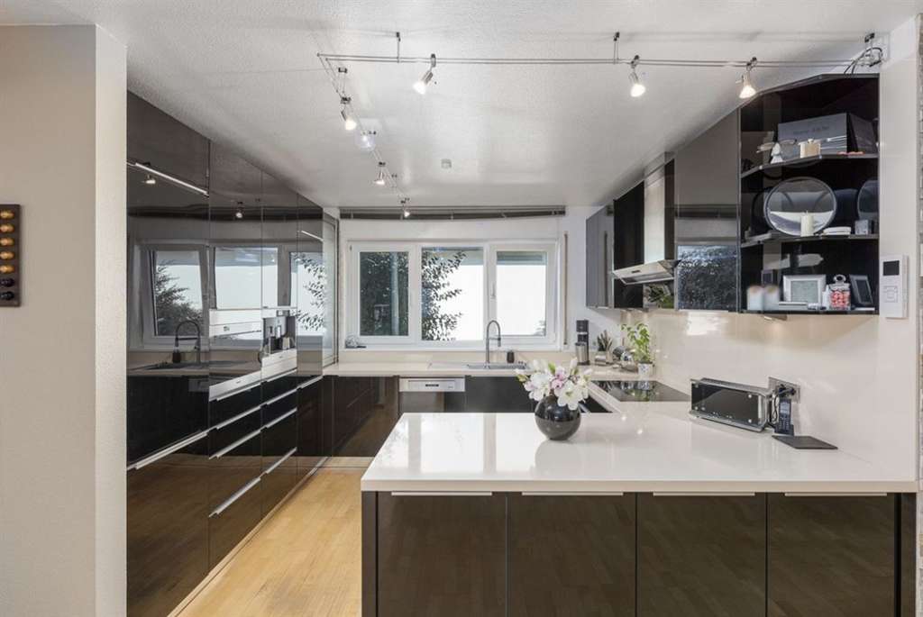 Immobilie in Steinmauern - Investition mit Zukunft – großzügige Immobilie mit Teilungsgenehmigung - Bild 4