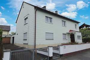 Sofort frei! Gepflegtes Ein- oder Zweifamilienhaus in Top-Lage mit zwei Garagen und Nebengebäude – Weiden in der Oberpfalz – Vorschaubild 1
