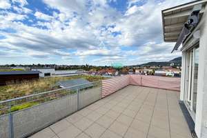 Weitsicht garantiert! Helle 4,5 Zimmer Maisonette-Wohnung in Reutlingen am Fuße des Georgenbergs – Die vollständige Adresse der Immobilie erhältst du vom Anbieter., 72762 Reutlingen-Mitte, Reutlingen – Vorschaubild 18