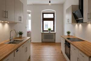 Frisch renovierte Altbauwohnung mit Balkon und neuer Einbauküche – Die vollständige Adresse der Immobilie erhältst du vom Anbieter., 13583 Falkenhagener Feld, Berlin – Vorschaubild 1