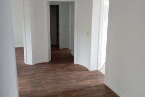 Schöne Altbauwohnung in Duisburg-Röttgersbach – Kaiser-Friedrich-Str. 162, 47169 Marxloh, Duisburg – Vorschaubild 2