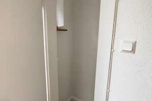 Renovierte 1,5 Zi.-Whg. mit Balkon ab 01.07.2026 – Arnoldstraße 17, 44147 Hafen, Dortmund – Vorschaubild 4