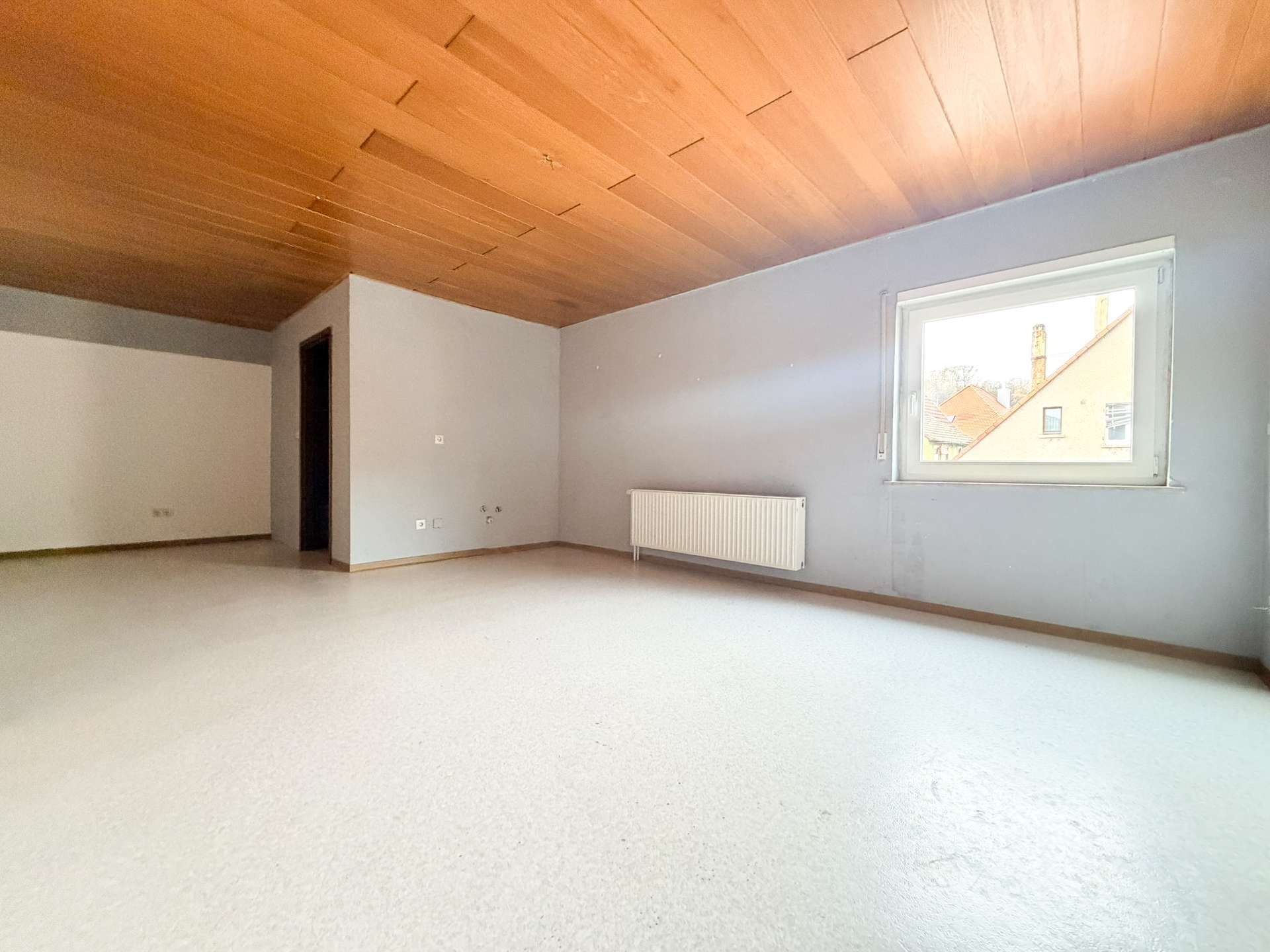 Immobilie in Roigheim - Wohn-/Geschäftshaus mit Entwicklungspotenzial - Bild 2