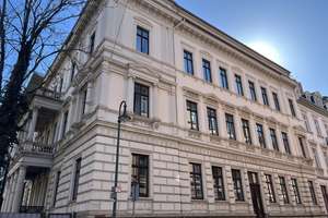 U.S. Housing Accepted: 4-Room Apartment with Kitchen and Parking Space Near the Train Station