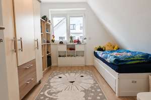 Hochwertig saniertes Einfamilienhaus (2025) mit Wintergarten, Smart Home und uneinsehbarem Garten – Ottilienstr. 13, 81825 Waldtrudering, München – Vorschaubild 8