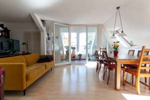 Tolkewitz - helle 3-Zimmer-Dachgeschosswohnung mit Wintergarten/Loggia – Lewickistraße 1, 1279 Tolkewitz/Seidnitz-Nord, Dresden – Vorschaubild 11