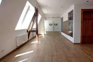 Wohnen am Stadtpark: 2 Zimmer Dachstudio ca.75m² in Winterhude, – Die vollständige Adresse der Immobilie erhältst du vom Anbieter., 22299 Winterhude, Hamburg – Vorschaubild 6