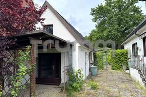 Poppenbüttel: Ein- oder Zweifamilienhaus in wunderschöner Südlage, ruhig & alsternah – Die vollständige Adresse der Immobilie erhältst du vom Anbieter., 22339 Hummelsbüttel, Hamburg – Vorschaubild 13