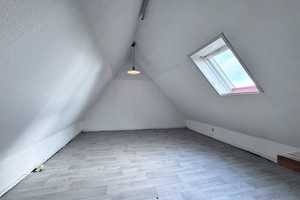 Gepflegtes und voll unterkellertes Reihenmittelhaus mit Terrasse und PKW-Stellplatz  – Flensburg – Vorschaubild 18