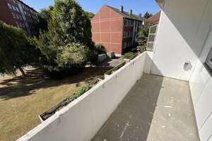 3 Zimmer-Wohnung sucht Liebhaber. – Pillauer Str. 12, 24149 Neumühlen-Dietrichsdorf, Kiel – Vorschaubild 2