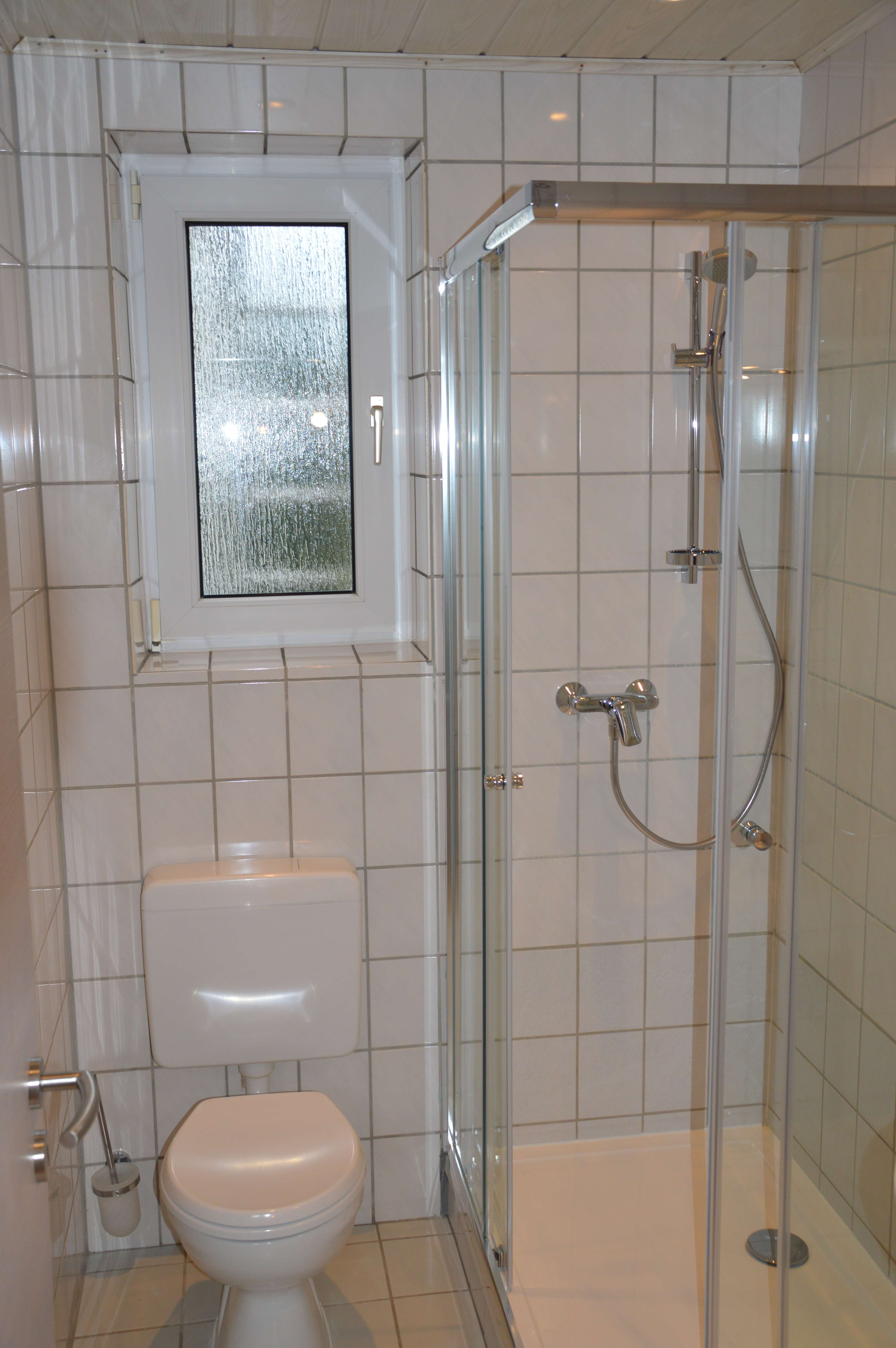 Immobilie in Stadtkyll - Doppelhaushälfte in guter Lage von Stadtkyll/Eifel ohne Makler! - Bild 1