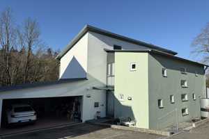 Geräumiges, zukunftsorientiertes und modernisiertes 7-Raum-Einfamilienhaus in Kröning – Buchenstrasse 14, 84178 Landshut (Kreis) – Vorschaubild 1