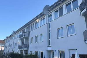 Sofort einziehen – voll möblierte 2-Zimmer-Wohnung in Top-Lage Regensburg – Gertrud-von-le-Fort-Straße 9, 93051 Kumpfmühl-Ziegetsdorf-Neuprüll, Regensburg – Vorschaubild 1